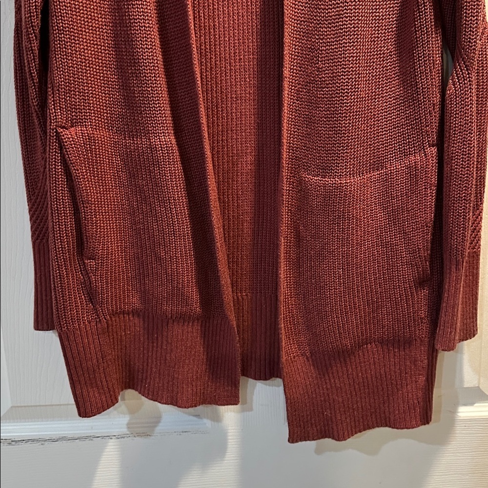 Lululemon Cashlu Heathered Mulled Wine Knit Cardigan Sweater Wrap M - Picture 6 of 9